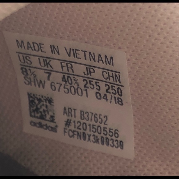 Adidas Women’s NMD R1 Orchid Tint Sneakers 8 1/2 - Picture 7 of 10